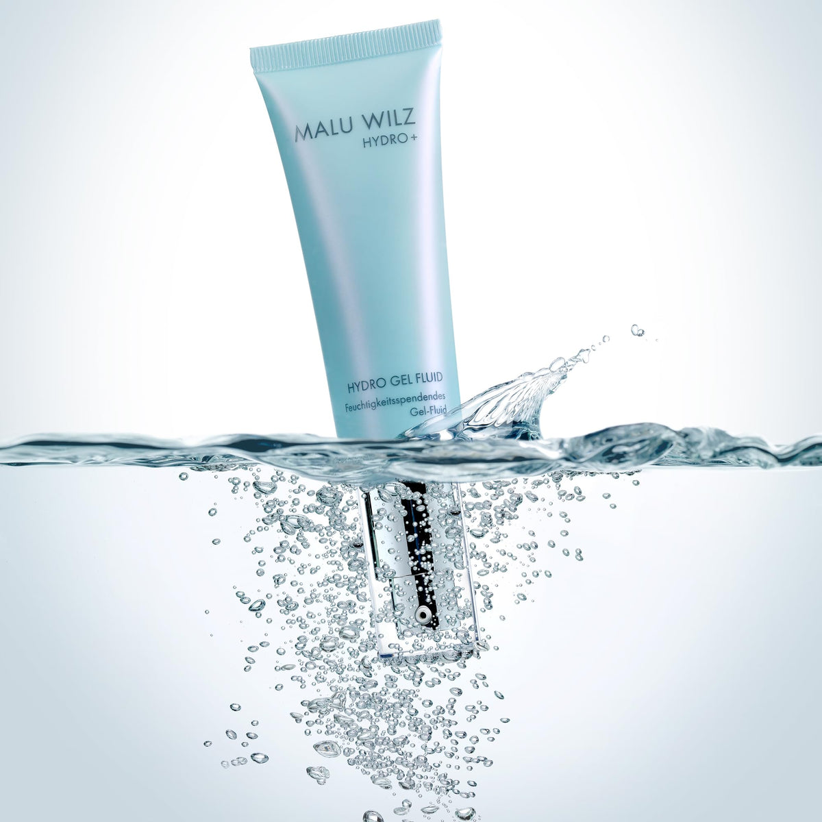 MALU WILZ HYDRO GLOW MOISTURE CREAM 50 ml – 24h Feuchtigkeitscreme mit Aquaporin, NMF, Jojobaöl & Panthenol – für normale bis trockene Haut – inkl. Refill