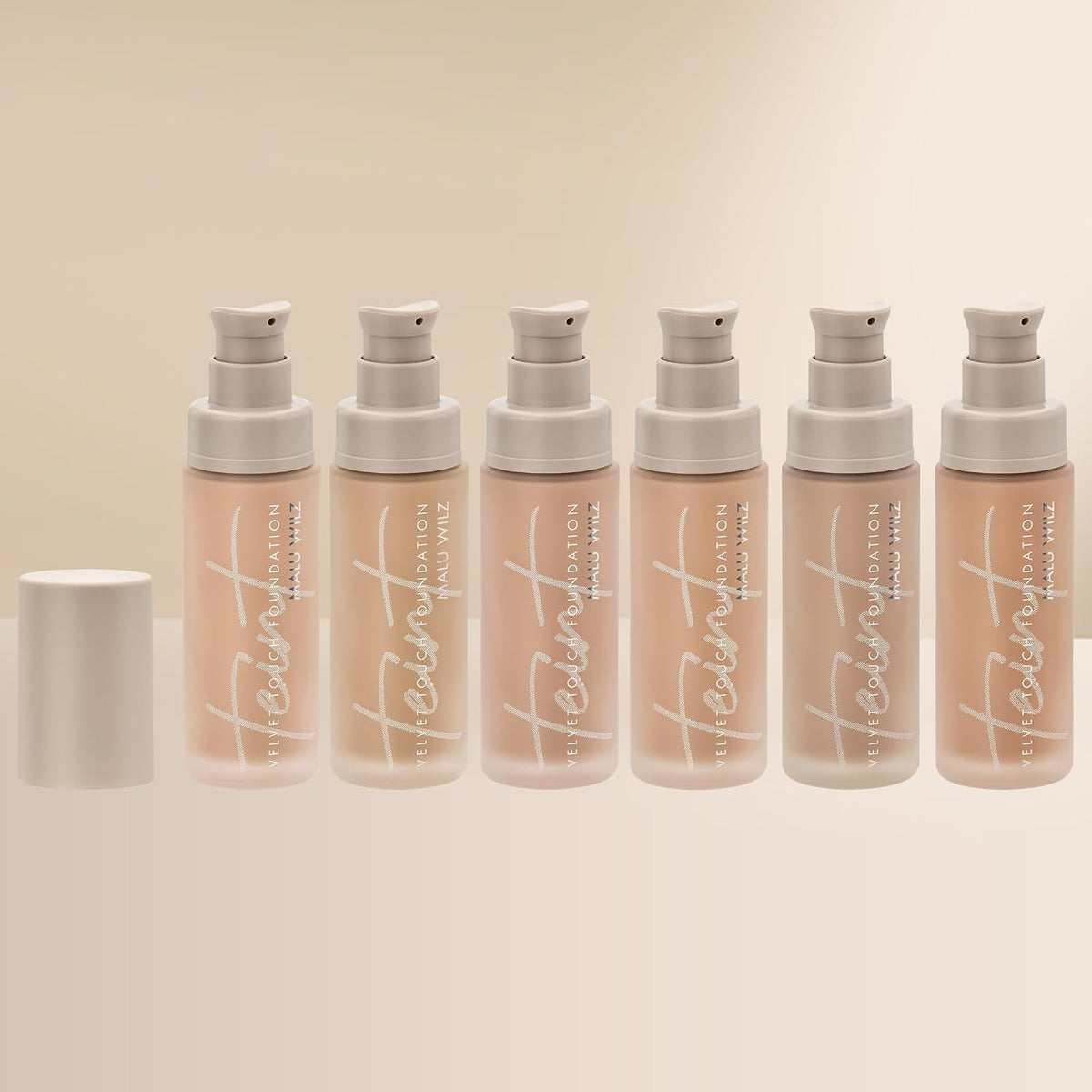 Malu Wilz Velvet Touch Foundation Sand Rose Cake 30ml I Skincare Creme Make up für makellosen Teint I Kaschiert Unebenheiten, Augenringe, Fältchen