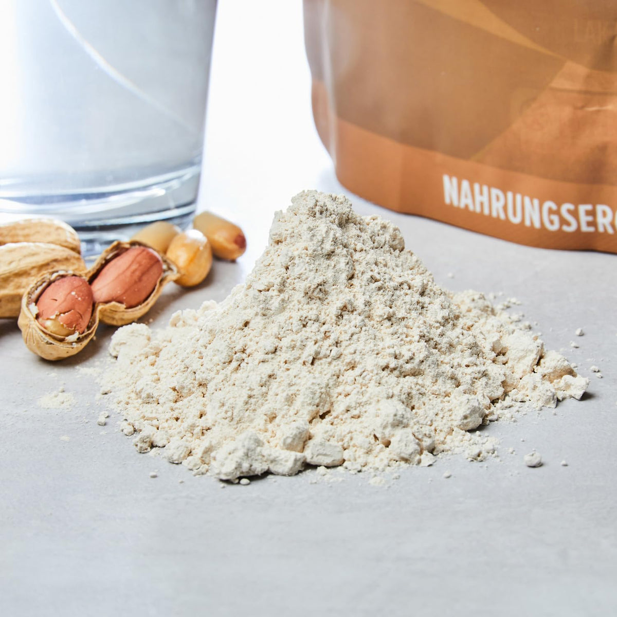 edubily® Veganes Proteinpulver - Mit Reisprotein und Erbsenprotein - Hoher Eiweißgehalt - Ohne Zucker • Mit Stevia • Laborgeprüftes Eiweißpulver (750 g, Erdbeere)