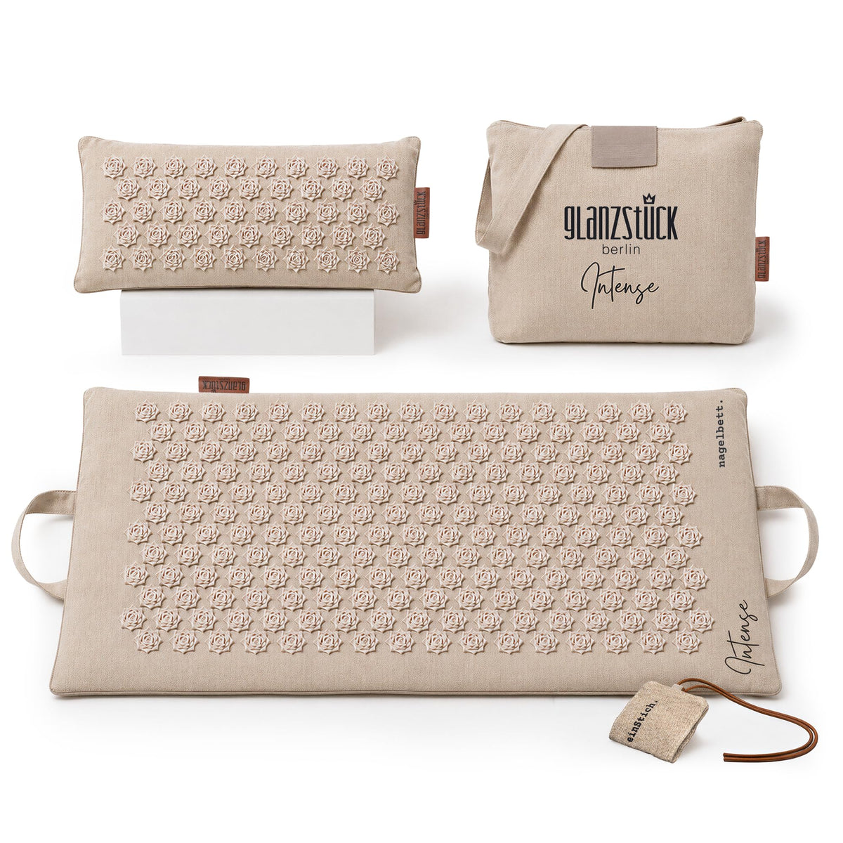 Glanzstück Berlin® Akupressurmatte XL – Set mit Kissen, Tragetasche & Reise-Rosette, 6.850 Blütenspitzen für Rücken, Nacken & Ganzkörper | 72 × 42 cm | Designed in Berlin