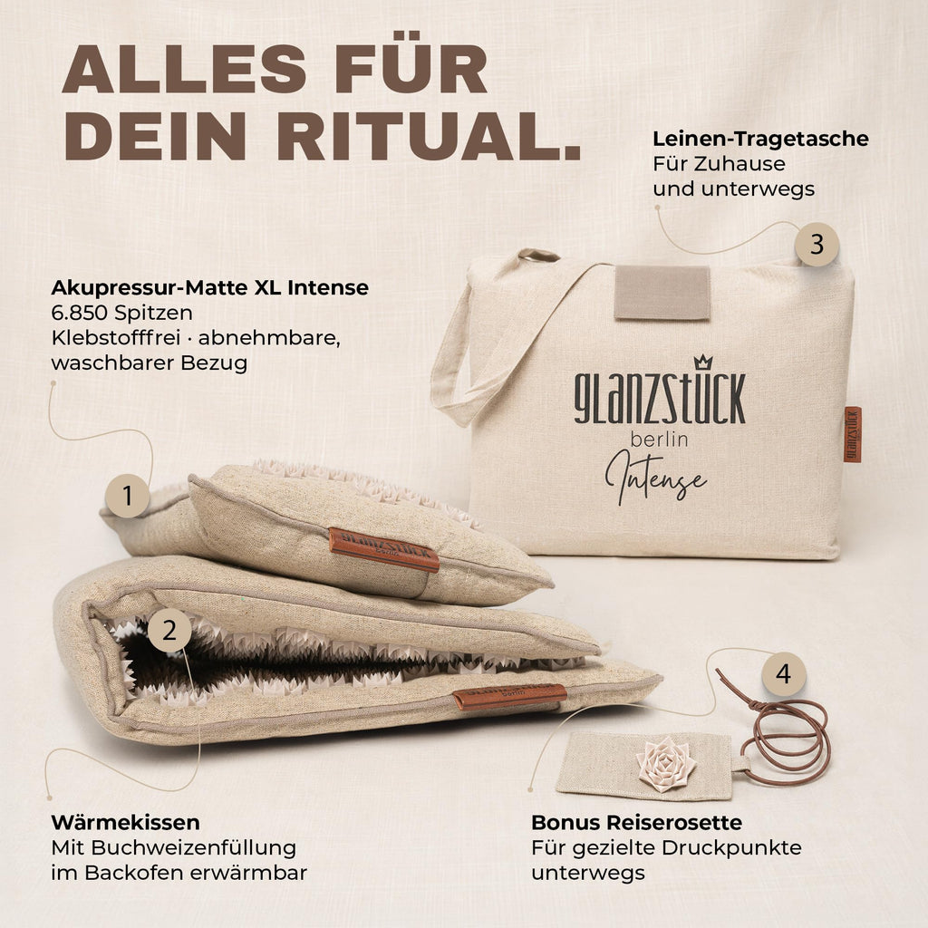 Glanzstück Berlin® Akupressurmatte XL – Set mit Kissen, Tragetasche & Reise-Rosette, 6.850 Blütenspitzen für Rücken, Nacken & Ganzkörper | 72 × 42 cm | Designed in Berlin
